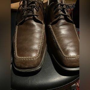 Kenneth Cole New York chocolate brown shoes